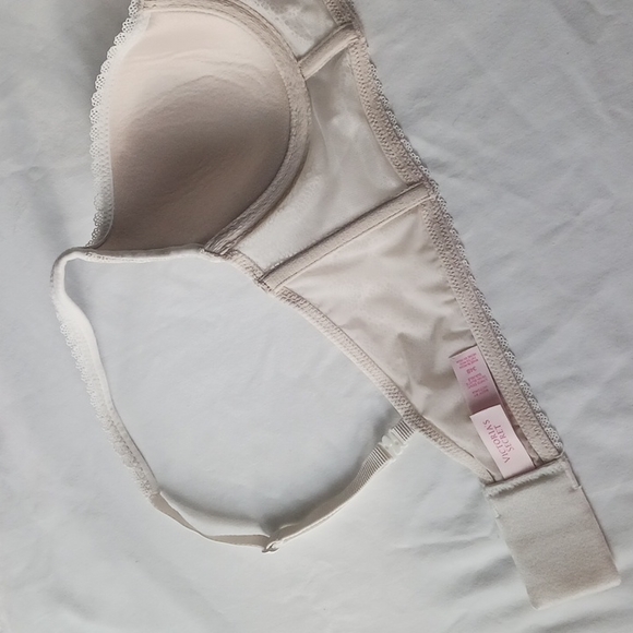 VICTORIA SECRET BODY BY VICTORIA LINED DEMI BRA 34B - Picture 6 of 12